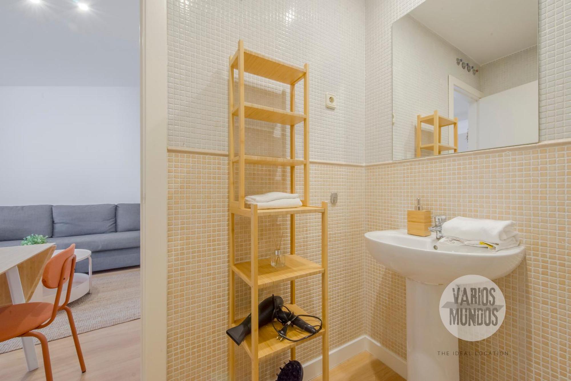 Retiro Para 3 En Sol, Conoce Concepcion Jeronima Madrid Ngoại thất bức ảnh