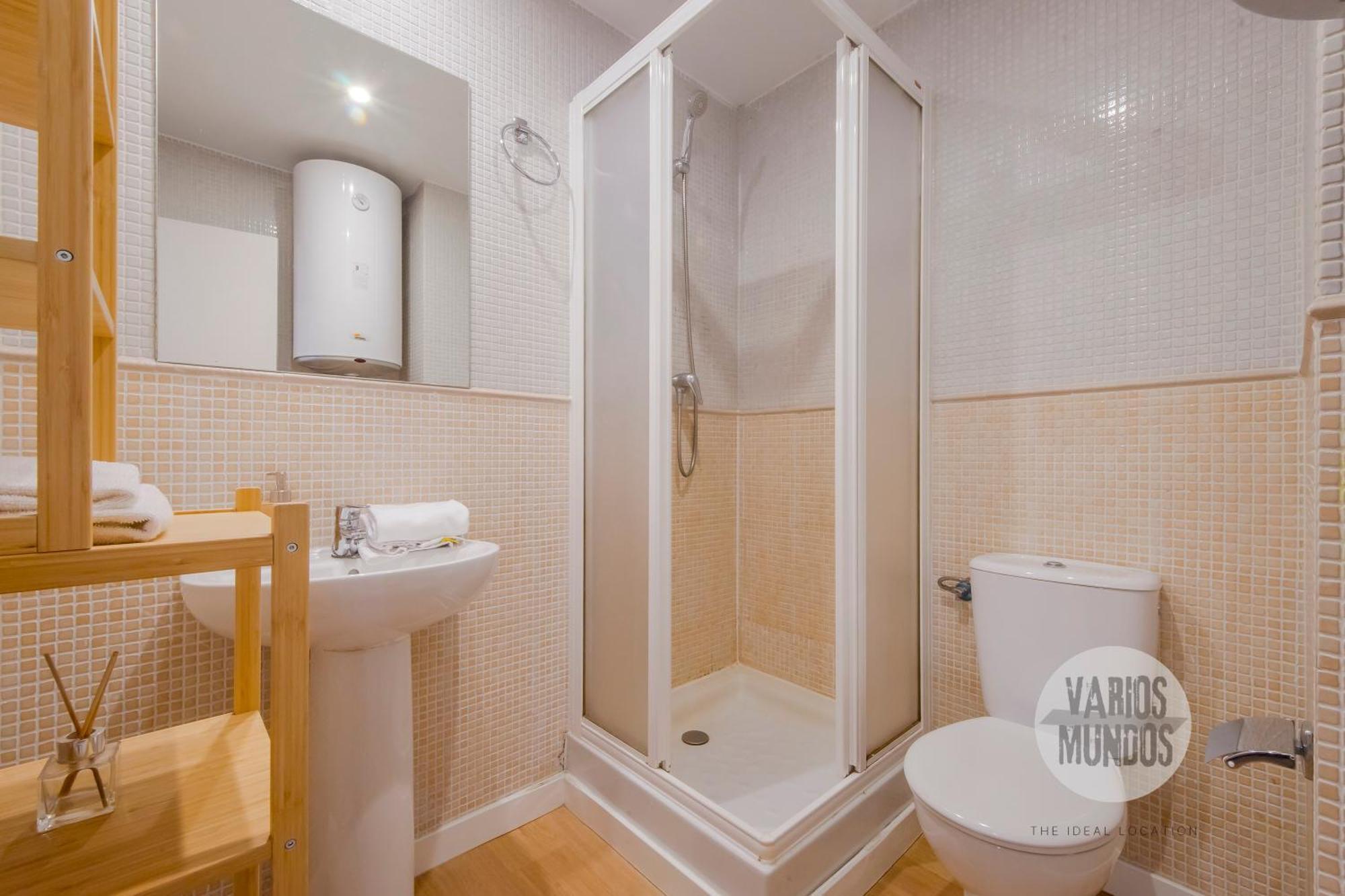 Retiro Para 3 En Sol, Conoce Concepcion Jeronima Madrid Ngoại thất bức ảnh